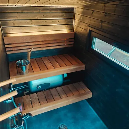 Borealis Village 5 With A Nature View, Fireplace, Sauna, Kitchen Holiday home Muonio